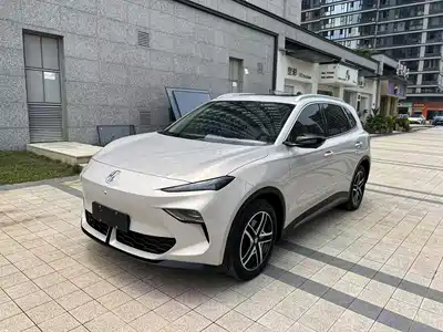 MG ES5 2024