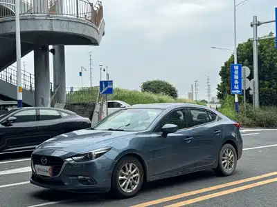 Mazda Mazda3 Axela 2018