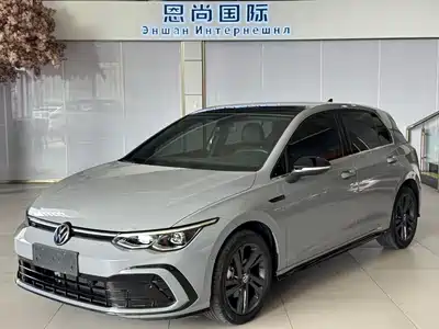 Volkswagen Golf 2024