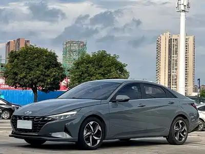Hyundai Elantra 2021