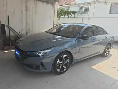 Hyundai Elantra 2021