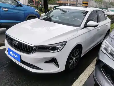 Geely Emgrand 2023
