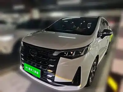 GAC Trumpchi M6 2022