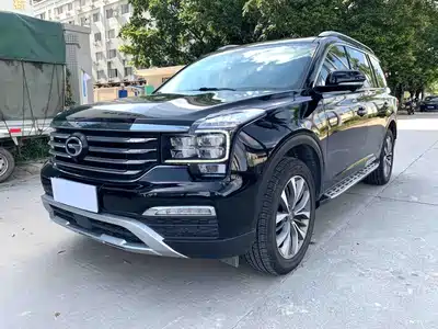 GAC Trumpchi GS8 2017