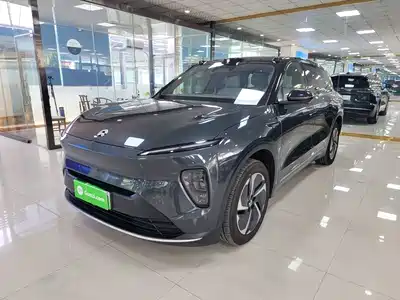 NIO ES8 2023