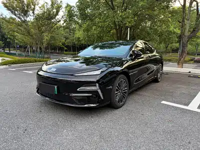 Geely Galaxy Xingyao 8 2025