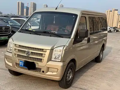 Dongfeng Xiaokang C36 2016