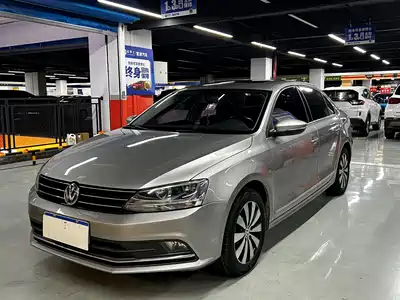 Volkswagen Sagitar 2017