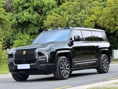 Yangwang U8 L 2026