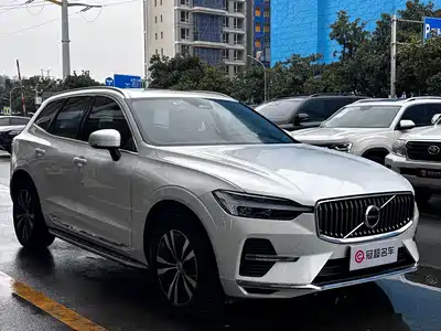 Volvo XC60 2022