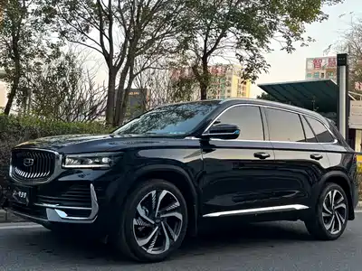 Geely Xingyue L 2024