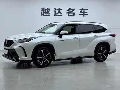 Toyota Crown Kluger 2021