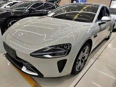 Xiaomi Auto SU7 2024