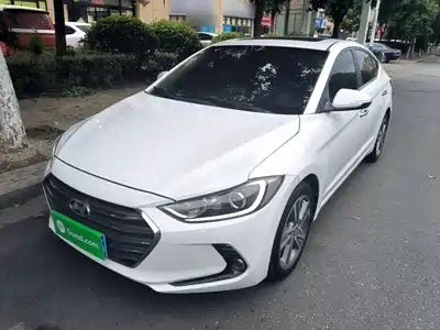 Hyundai Elantra 2016
