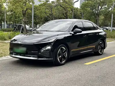 Wuling Motors Starlight 2024
