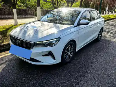 Geely Emgrand 2023