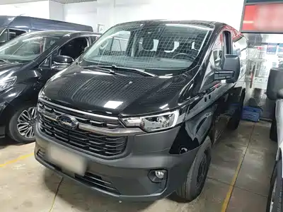 Ford Transit 2025