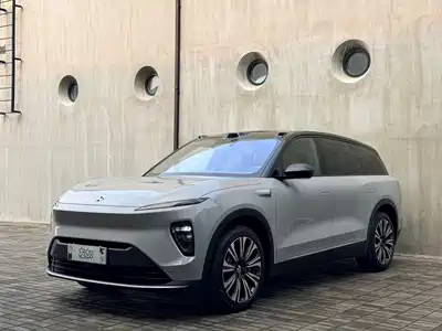 NIO ES8 2024