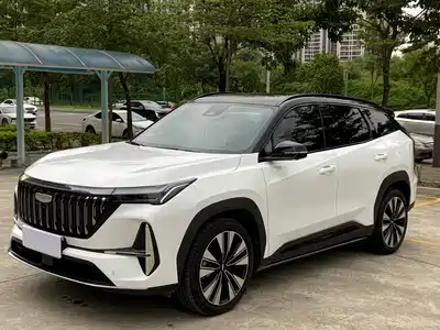 Geely Boyue L 2025