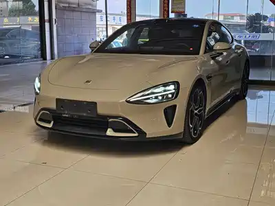 Xiaomi Auto SU7 2024