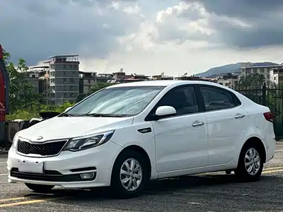 Kia K2 2016