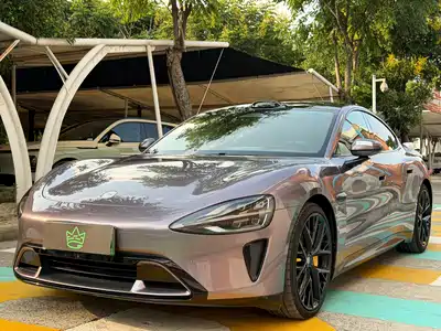 Xiaomi Auto SU7 2024
