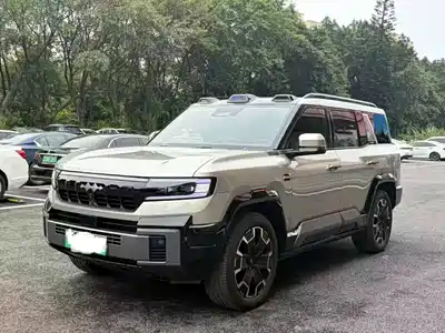 Fang Cheng Bao Leopard 8 2025