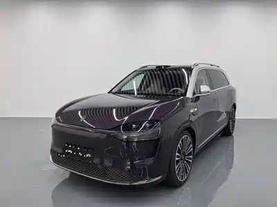 AITO Wenjie M9 2025