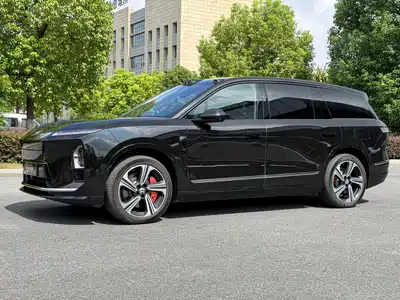 NIO ES8 2025