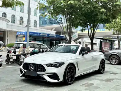 Mercedes-Benz Mercedes-AMG CLE 2025