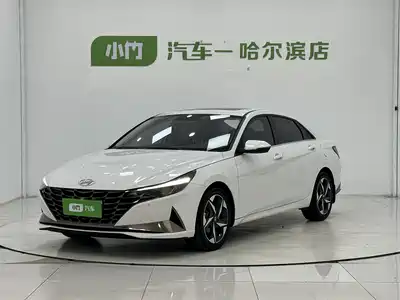 Hyundai Elantra 2023