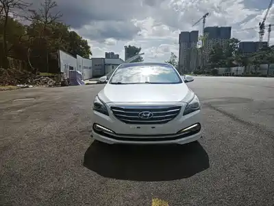 Hyundai Mistra 2014