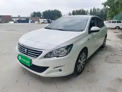 Peugeot 408 2016