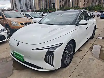 Dongfeng Fengxing Stellar S7 2024