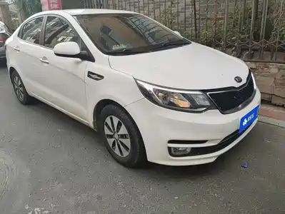 Kia K2 2015