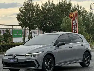 Volkswagen Golf 2023