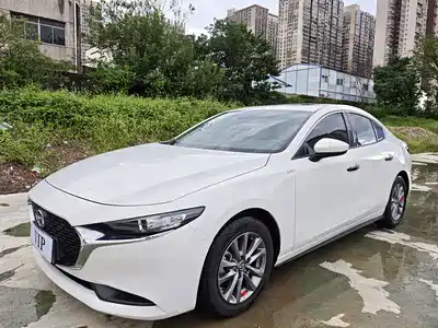 Mazda Mazda3 Axela 2021