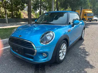 MINI MINI 2019