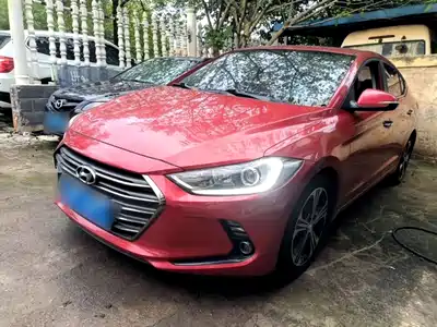 Hyundai Elantra 2018