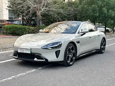Xiaomi Auto SU7 2024