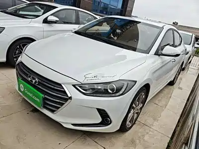 Hyundai Elantra 2018