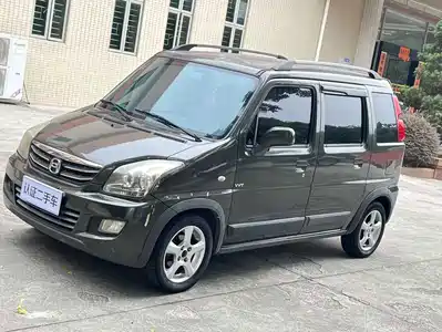 Suzuki Beidouxing X5 2013