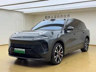 NIO ES8 2023