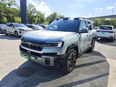 Fang Cheng Bao Leopard 8 2025
