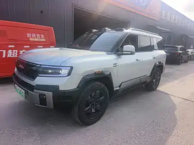 Fang Cheng Bao Leopard 8 2025