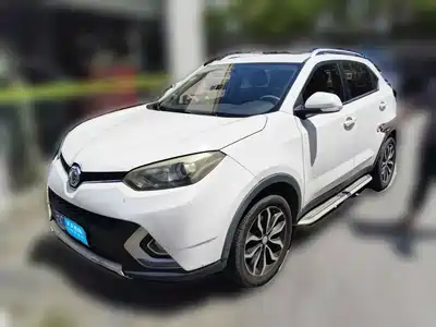 MG Roewe RX5 2015