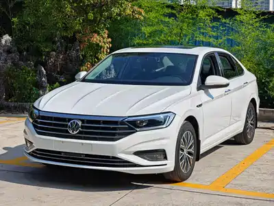 Volkswagen Sagitar 2020