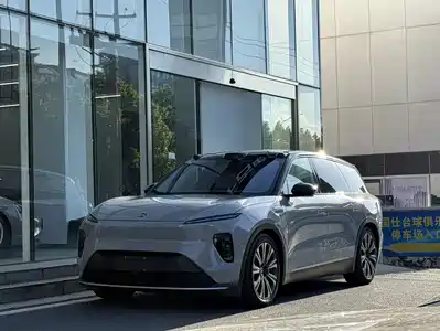NIO ES8 2024