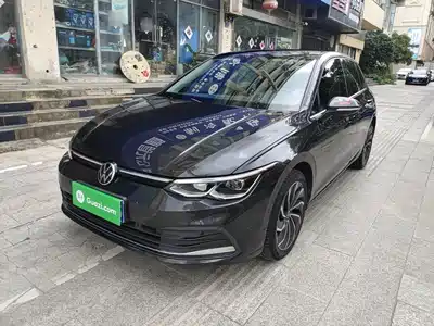 Volkswagen Golf 2022
