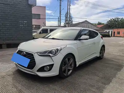 Hyundai Veloster 2012